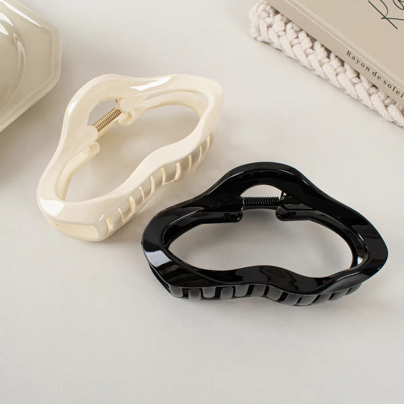 Hollow Hair Claws Clips