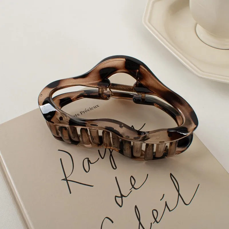 Hollow Hair Claws Clips